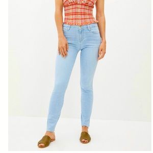 Paige Verdugo Ankle Skinny Jeans